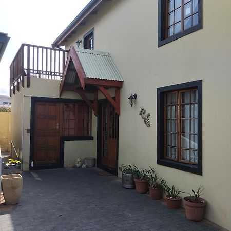 Appartement The Olde House à Port Elizabeth Extérieur photo